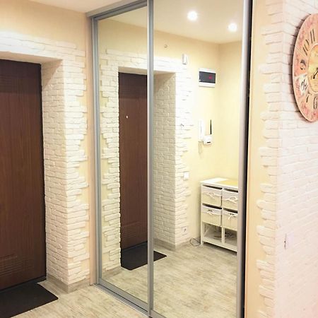 Studio Luxe On Victory Street In The City Center Vinița Exterior foto